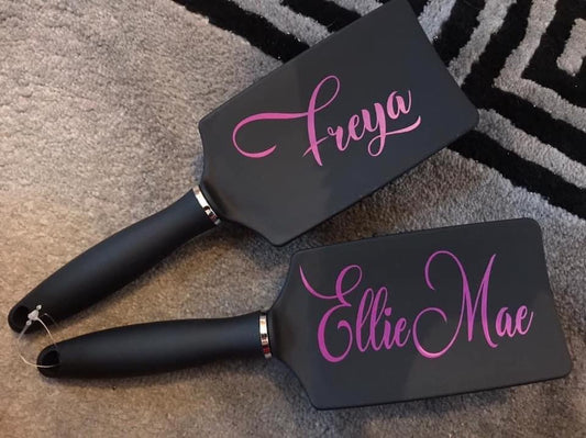 Personalised paddle brush